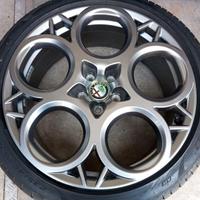 Cerchi in lega 20" Alfa TONALE con pneumatici