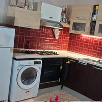 Cucina angolare con frigo e forno - Alessandria - 