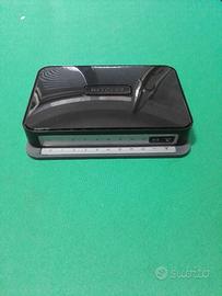 Modem Netgear DGN2200-100 PES