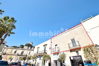 Storico appartamento in zona centrale