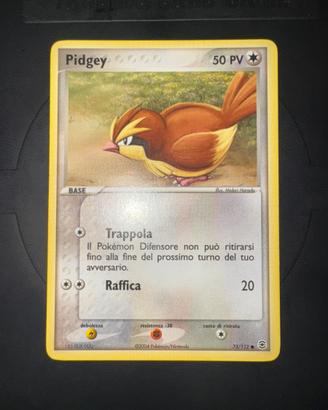 Pidgey 73/113 Rosso Fuoco/Verde Foglia