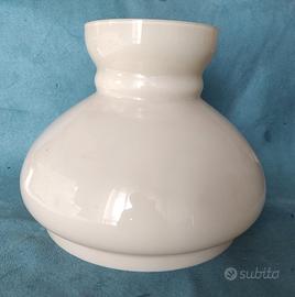 Paralume in vetro per lampada a petrolio