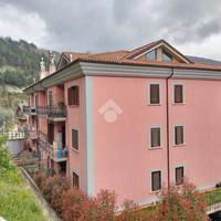 4 LOCALI A SALZA IRPINA