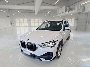 BMW X1 XDRIVE 25E BUSINESS ADVANTAGE AUTOMATICO SU