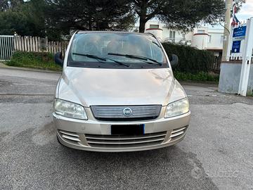 Fiat Multipla 1.6 16V Natural Power Emotion