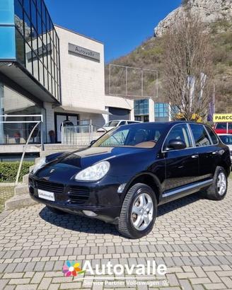 Porsche Cayenne 4.5 cat S
