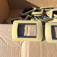 placche per prese Biticino in metallo