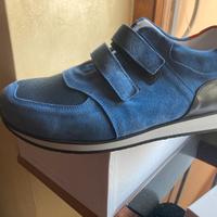 Sneaker con supporto plantare