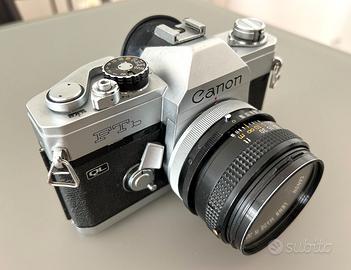 Reflex vintage analogica CANON FTb QL con 50mm