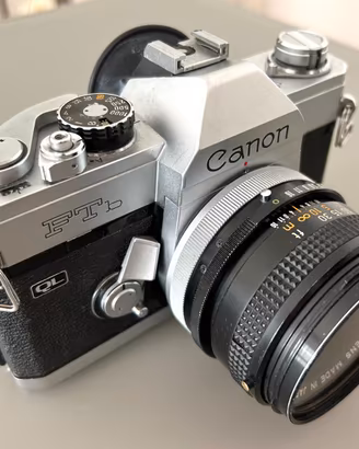 Reflex vintage analogica CANON FTb QL con 50mm