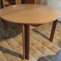 Tavolo rotondo in legno apribile