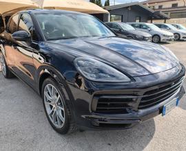 Porsche Cayenne 3.0 V6 "UNIPROPRIETARIO"