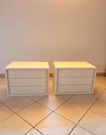 2 comodini in legno massello a 3 cassetti