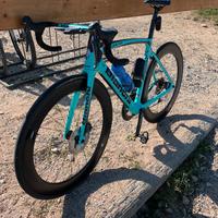 Bianchi oltre xr4 disc Taglia 55