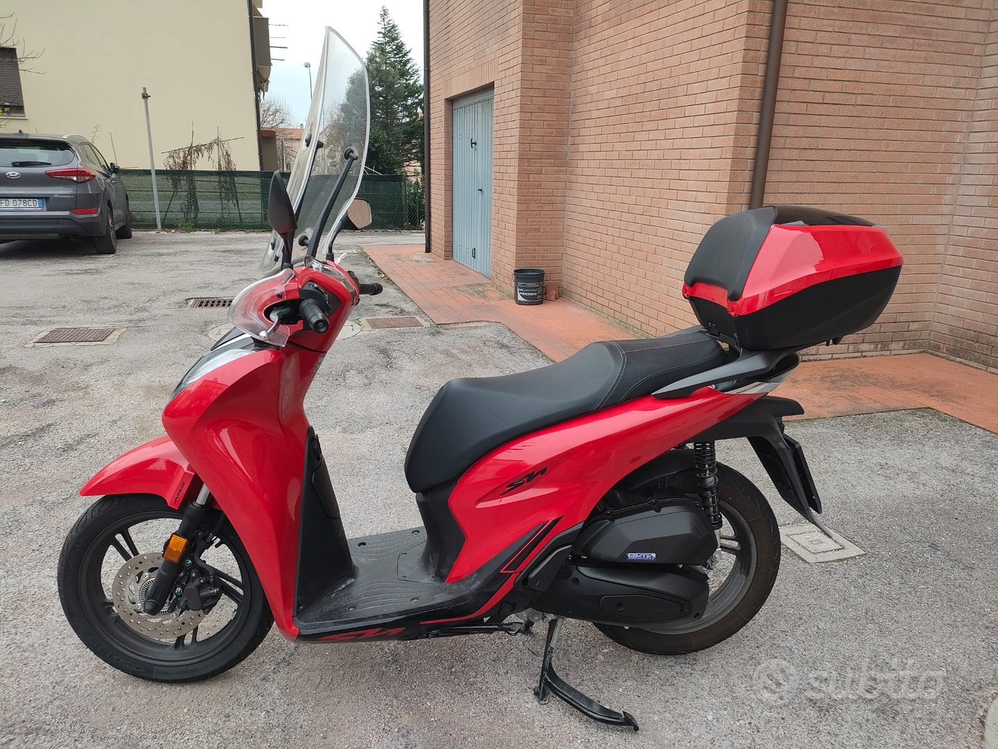 Honda Sh 125 2017 - Moto e Scooter In vendita a Ancona