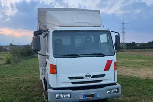 Nissan atleon 140