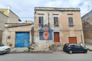 Castelvetrano Intero Stabile Di Ampia Metratura