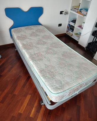 Letto singolo con rete e materasso
