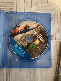 PS4 PRO + 2 giochi + accessori – 150€