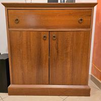 Credenza ingresso, colore marrone