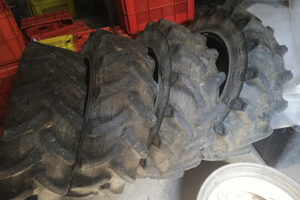 Pneumatici trattore 300 70 r20