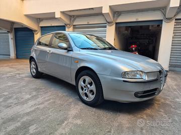 Alfa Romeo 147 2.0 Twin Spark 5p (manuale)