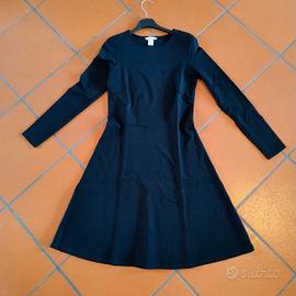 Abito nero midi classico