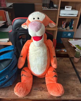 Peluche disney tigro gigante mai usato