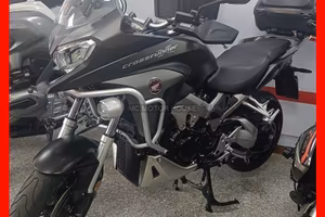 Cross runner 800 *passaggio incluso*rate*permute