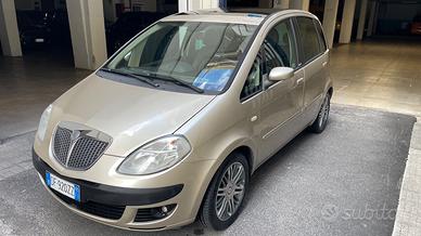Lancia MUSA 1.4 16V Platino Plus