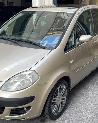 Lancia MUSA 1.4 16V Platino Plus