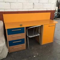 Scrivania con cassetti misura 180x62