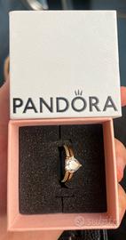 Anello pandora