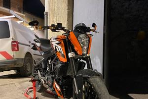 Duke 125 - come nuovo