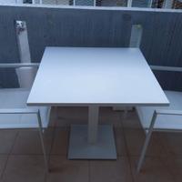 Tavolo + 2 poltrone Talenti