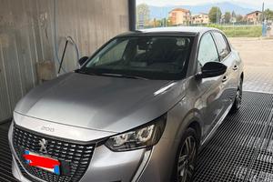 Peugeot 208 allure pack 100 cv
