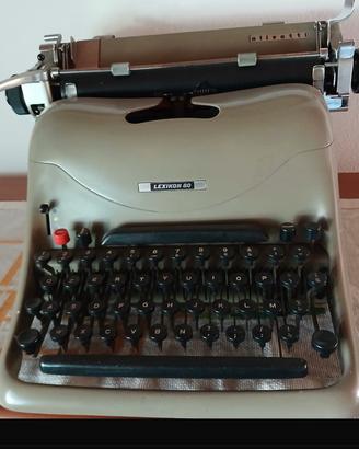 Macchina da scrivere vintage
