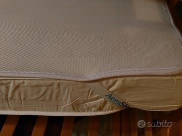 Materasso per lettino + biancheria