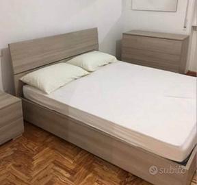 Letto matrimoniale Mondo Convenienza con materasso