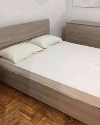 Letto matrimoniale Mondo Convenienza con materasso