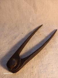 Compasso in ferro battuto, antico.