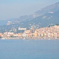 Vista mozzafiato sul golfo di mentone