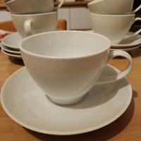 Set tazze grandi IKEA con piattino – bianche