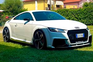 Audi TT 230cc quattro S-tronic
