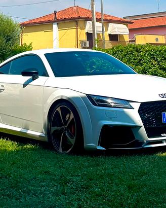 Audi TT 230cc quattro S-tronic