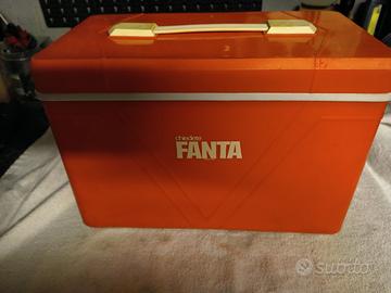 frigo-cooler vintage marchiato Fanta,