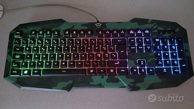 Tastiera pc con tasti illuminati