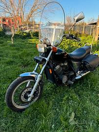 Honda vt 500