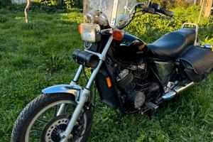 Honda vt 500