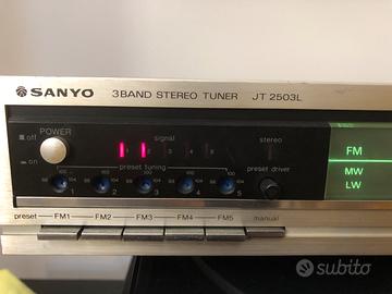 Sintonizzatore stereo analogico